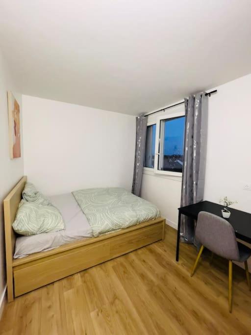 Magnifique Appartement De 4 Chambres 8 Personnes Max A 20 Minutes De Paris Antony Ngoại thất bức ảnh