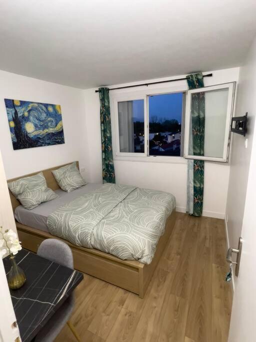 Magnifique Appartement De 4 Chambres 8 Personnes Max A 20 Minutes De Paris Antony Ngoại thất bức ảnh